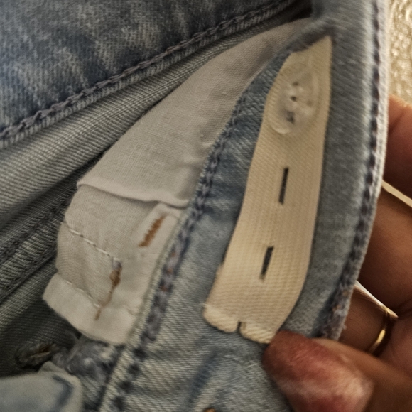 Celebrity Pink Light Wash Distressed Kids Jeans - Picture 9 of 13